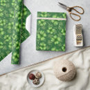 Recherche de trèfle vert papier cadeau Irlandais