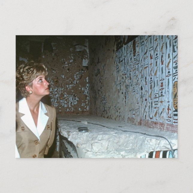 060 Princess Diana Egypt 1992 Postcard (Front)