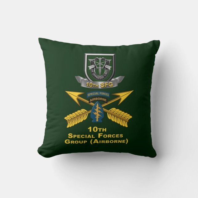 10th Special Forces Group    Throw Pillow (Front)
