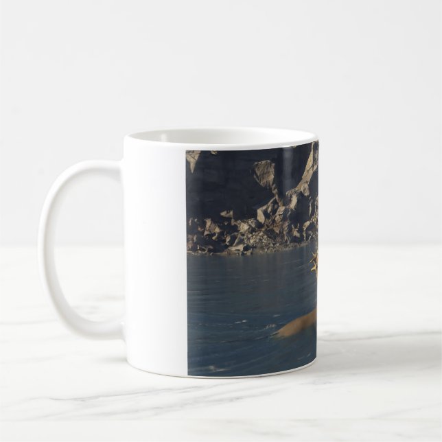 11oz mug with "Cariboo Crossing" image (Gauche)