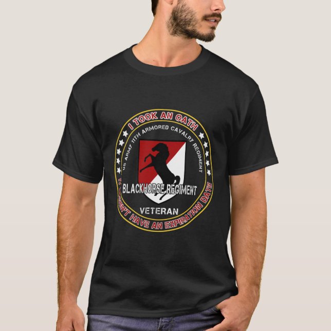 11th Armoured Cavalry Regiment Veteran US Army T-S T-Shirt (Front)
