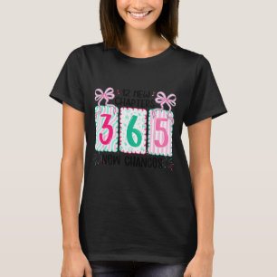 12 New Chapters 365 New Chances New Year's Eve 202 T-Shirt