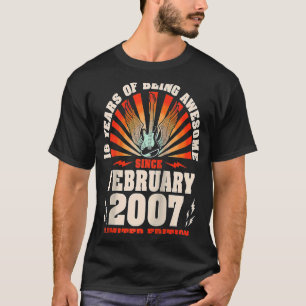 16th Birthday Vintage Guitarist Guitar Lovers Febr T-Shirt