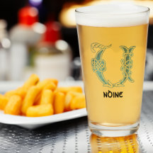 16th Century Celtic Knot Decorative Capital U