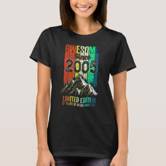 17 Birthday  Awesome Since 2005  Vintage T-Shirt