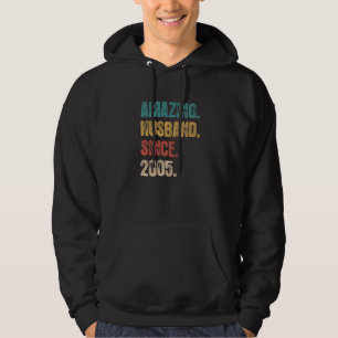 17 Wedding Aniversary For Him  Amazing Husband Sin Hoodie