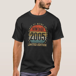 17 Year Old Born In 2005 Vintage 17th Birthday Ret T-Shirt