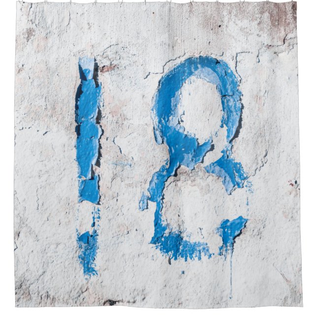 18 text on wall (Front)