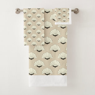 1920s Vintage Art Deco Beige & Black Flower Blooms Bath Towel Set