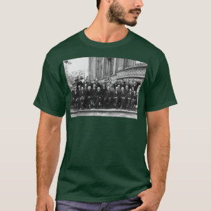 1927 Solvay Conference on Quantum Mechanics  T-Shirt