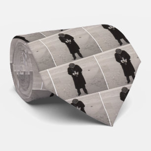 1940s photographer on the beach tie
