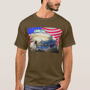 1948 Pontiac Silver Streak And United States Flag T-Shirt