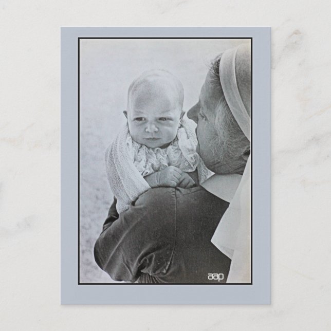 1950 Anne, Princess Royal as a baby Postcard (Front)