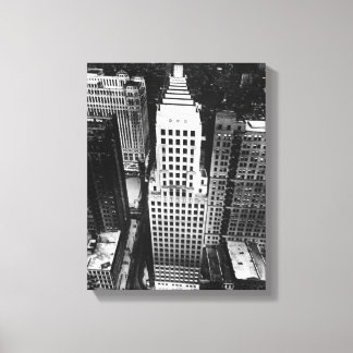 1960: An aerial view of a Chicago skyscraper Canvas Print