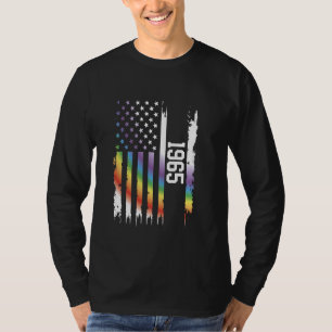 1965 United States Distressed Rainbow w US Flag T-Shirt