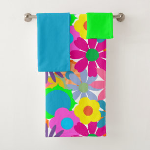 1970s Flower Power Bath Towel Set
