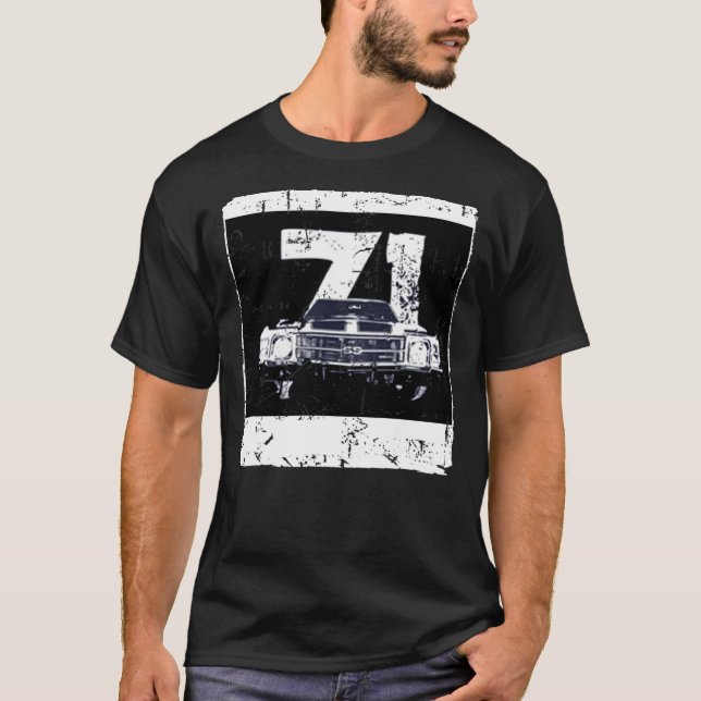 1971 Chevelle Grill View T Shirt Classic T-Shirt (Front)