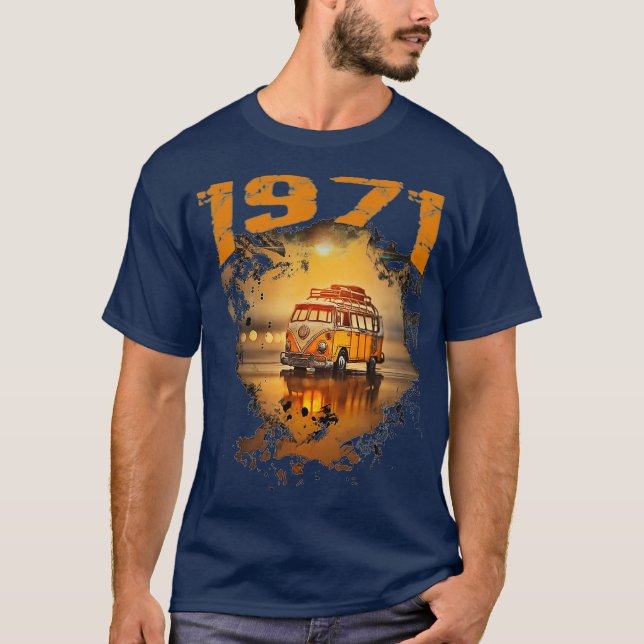 1971 Vintage Hippie Van Birthday  Retro 70s Van T-Shirt (Front)