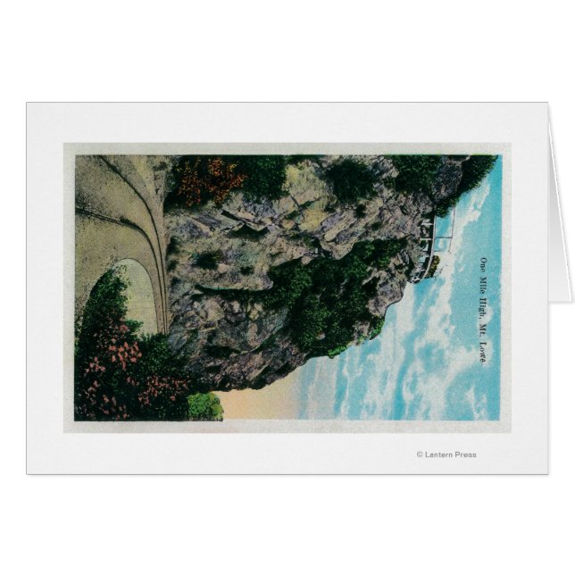 1,5 km de haut, au mont LoweMt. Lowe, CA (Devant horizontal)