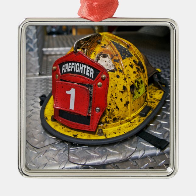 #1 Figher fighter Ornament (Front)