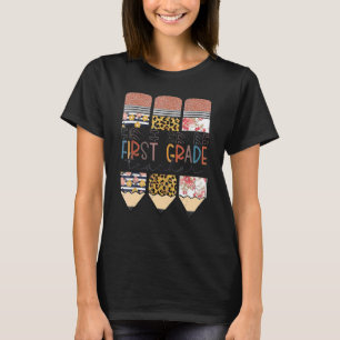 1st Grade Leopard First Grade Teacher Student Pen T-Shirt