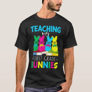 1st Grade Teacher Cute Bunny Easter Day Happy East T-Shirt