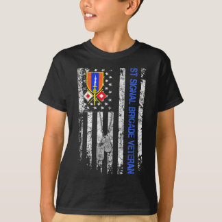 1st Signal Brigade Veteran Vintage Flag Veterans D T-Shirt