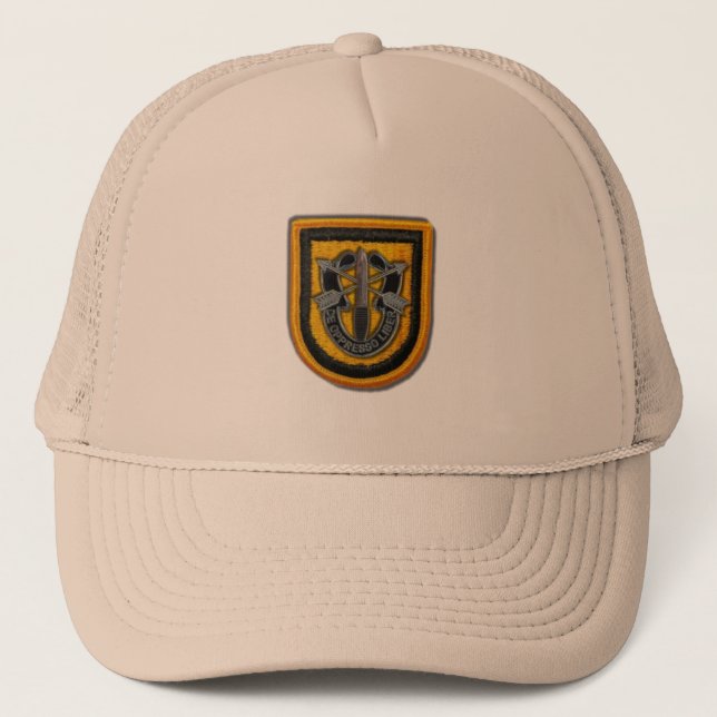 1st special forces  vietnam fort lewis flash crest trucker hat (Front)