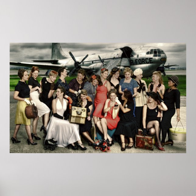 2009 Atomic Bombshells Team Photo Poster (Front)