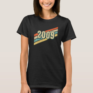 2009 Beach Classic 80s Vintage Retro Aesthetic B T-Shirt