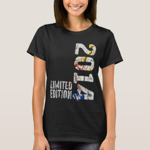 2014 Vintage Splash Colour Paint Since 2014 Awesom T-Shirt