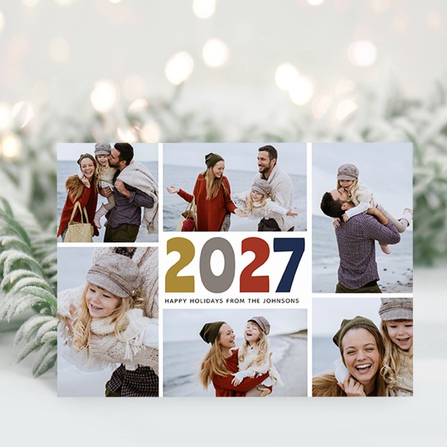 2018 | coloré | cartes postales (Modern 2027 Christmas Photo Collage Family Holiday Postcard)