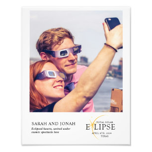 2024 Total Solar Eclipse Photo Couples Gifts