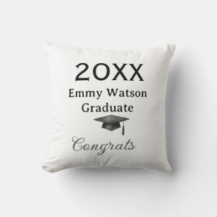 20XX bold letter congrats graduation name heart si Throw Pillow