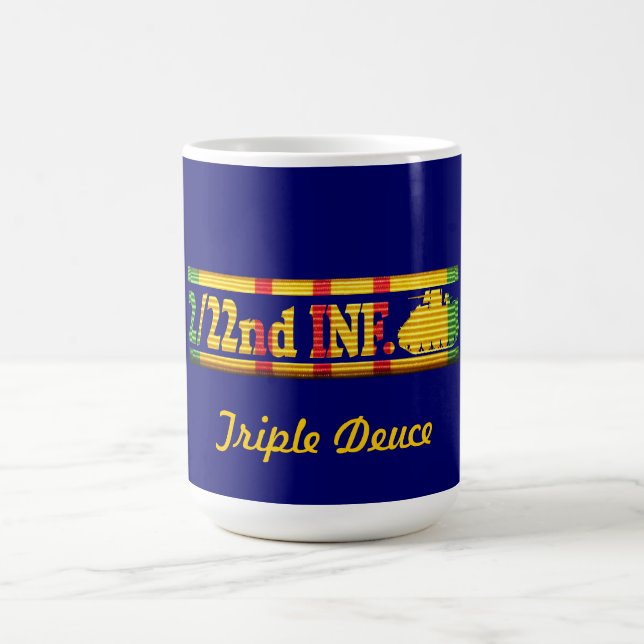 2/22nd FNI., 25èmes FNI. Division. Tasse triple de (Centre)