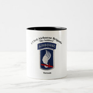2 Couleurs 173rd Tasse aéroportée "de soldats de ciel" -