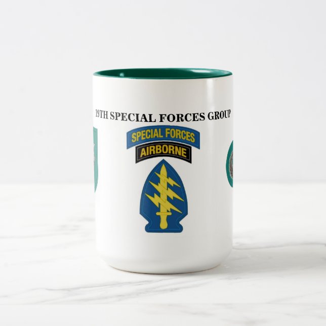 2 Couleurs 19ème TASSE de GROUPE de FORCES SPÉCIALES (Centre)