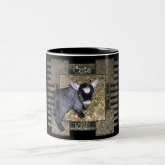 2 Couleurs tasse pygméenne de chèvre d'enfant mignon