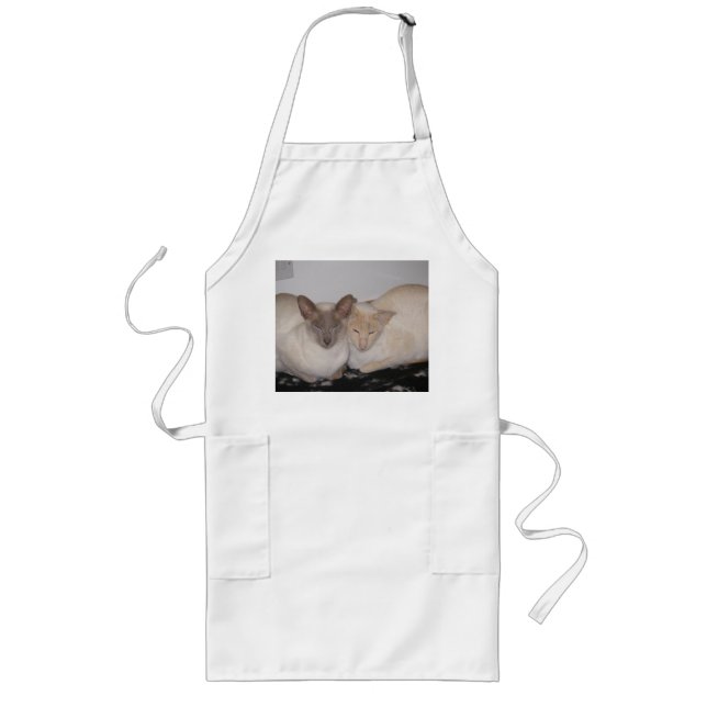 2 siamese long apron (Front)