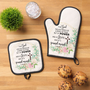 2 Timothy 1:7 God has not given a spirit of fear Oven Mitt & Pot Holder Set