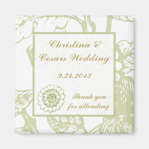 2"x2" Announcement Magnet Green Gerbera Daisy Flow