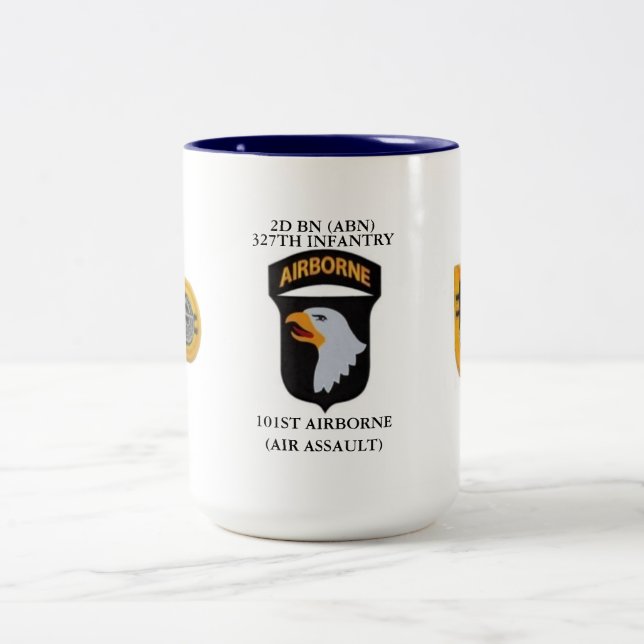 2D BN (ABN) 327TH INFANTRY 101ST ABN MUG (Center)