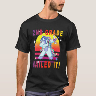 2nd Grade Graduation Magical Dabbing Unicorn 2nd G T-Shirt