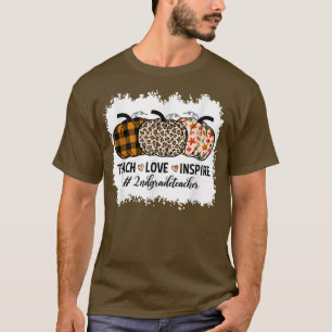 2nd Grade Teacher Back To School Pumpkin Fall Teac T-Shirt