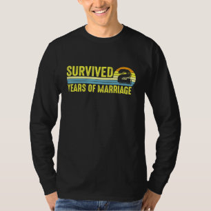 2nd Wedding Anniversary Husband Wife Couple Vintag T-Shirt