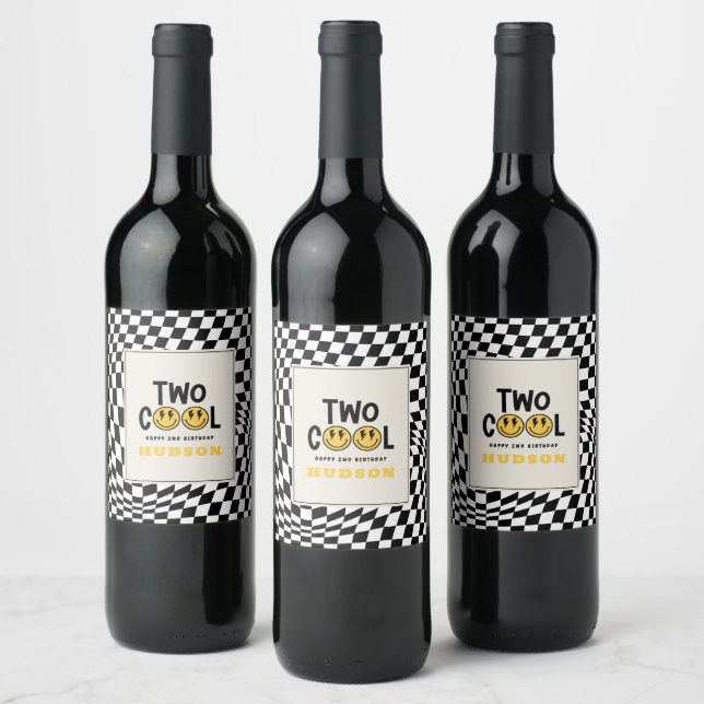2st birthday smile face retro black white groovy wine label (Bottles)
