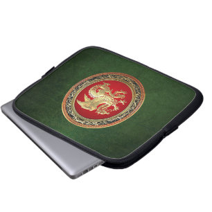 [300] Icelandic Dragon, Landvættir [Gold] Laptop Sleeve