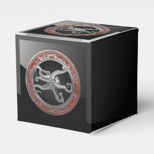 [300] Sacred Silver Octopus in Defensive Posture Favor Box