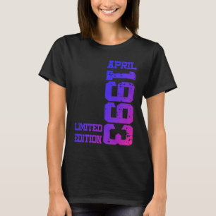 30th Birthday Woman Man 30 Year Old April 1993 T-Shirt