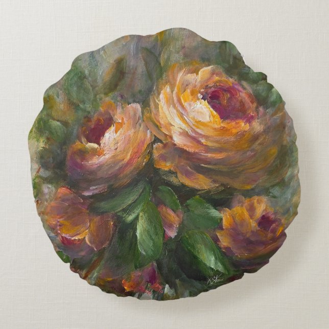 315 Roses Round Pillow (Back)